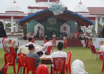 Bupati Iskandar Kamaru Resmi Membuka Kegiatan Bolsel Ramadhan Fest 2025