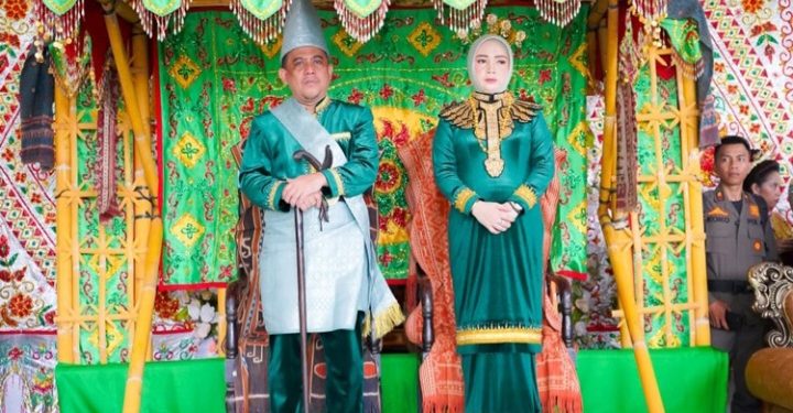 Bupati Bolmong Yusra Alhabsyi Resmi Menyandang Gelar Adat Ki Punu