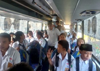 Bupati Yusra Montoring Layanan Oprasional Bus Sekolah