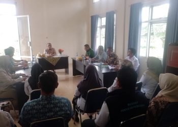 Sambangi DKP, Bupati Yusra Pastikan Akurasi Data Kelompok Nelayan