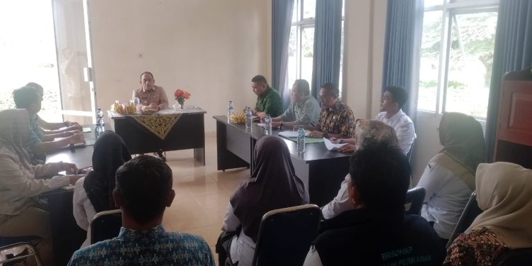 Sambangi DKP, Bupati Yusra Pastikan Akurasi Data Kelompok Nelayan