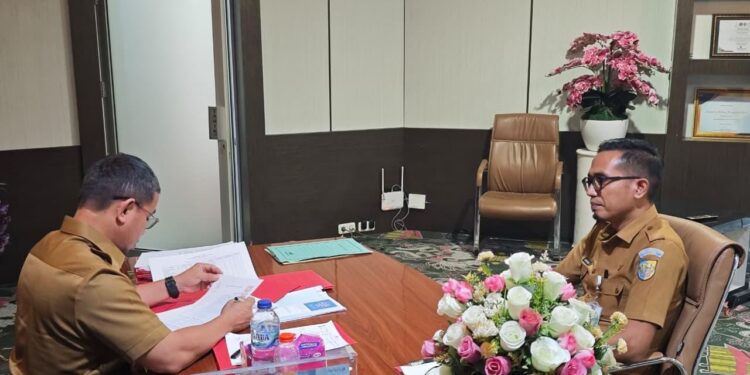 Bupati Bolmut Dalami Kemampuan 20 Calon Pejabat Eselon Dua