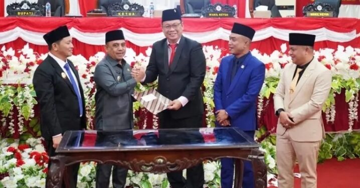 Sah! DPRD Bolmong Tetapkan Dokumen RPJMD Tahun 2025-2029
