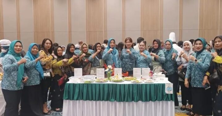 TP-PKK Bolmong Tampilkan Inovasi Pangan Lokal di Lomba Cipta Menu B2SA Sulut 2025