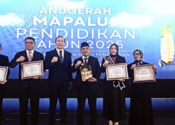 Pemkab Bolmong Raih Lima Penghargaan dalam Anugerah Mapalus Pendidikan 2025