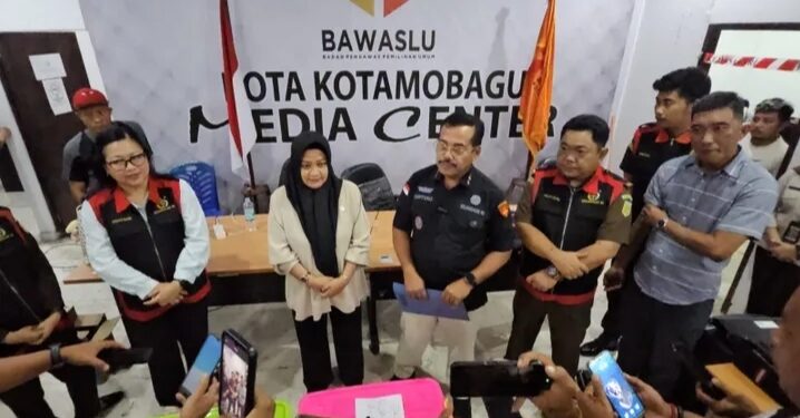 Terkait Dugaan Penyimpangan Dana Pilkada 2024, Kejari Geledah Kantor Bawaslu Kotamobagu